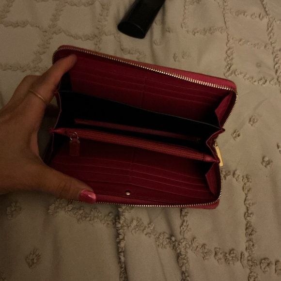 YSL pink wallet, pre-love good condition, leather - Picture 8 of 12